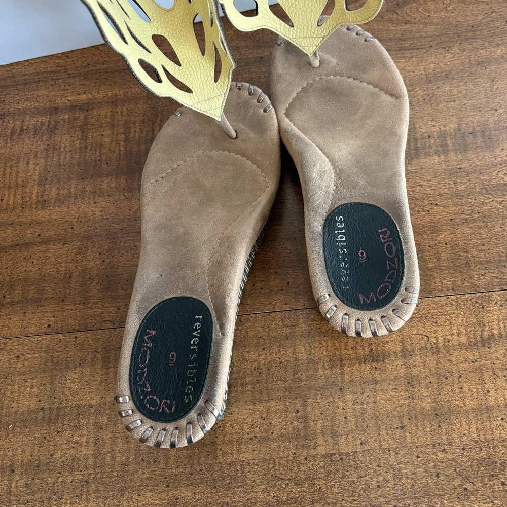 Modzori Troya 2-in-1 Reversible Thong Wedge Sandals Women 9 Pewter & Butter Cl - Picture 5 of 7
